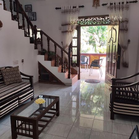 Bird House Homestays Tangalle Extérieur photo